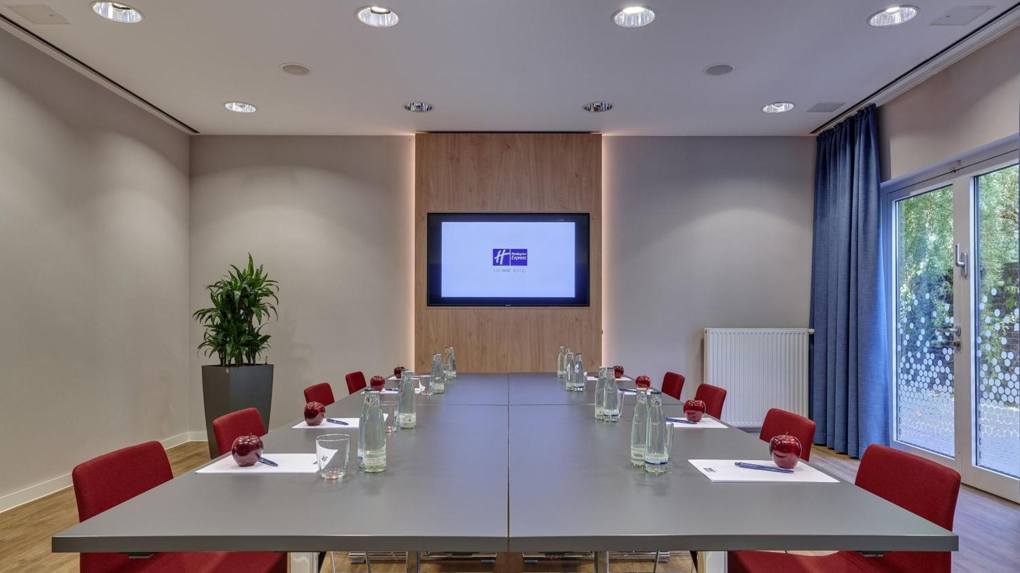 Express Muelheim By Ihg Hotel Kolonia