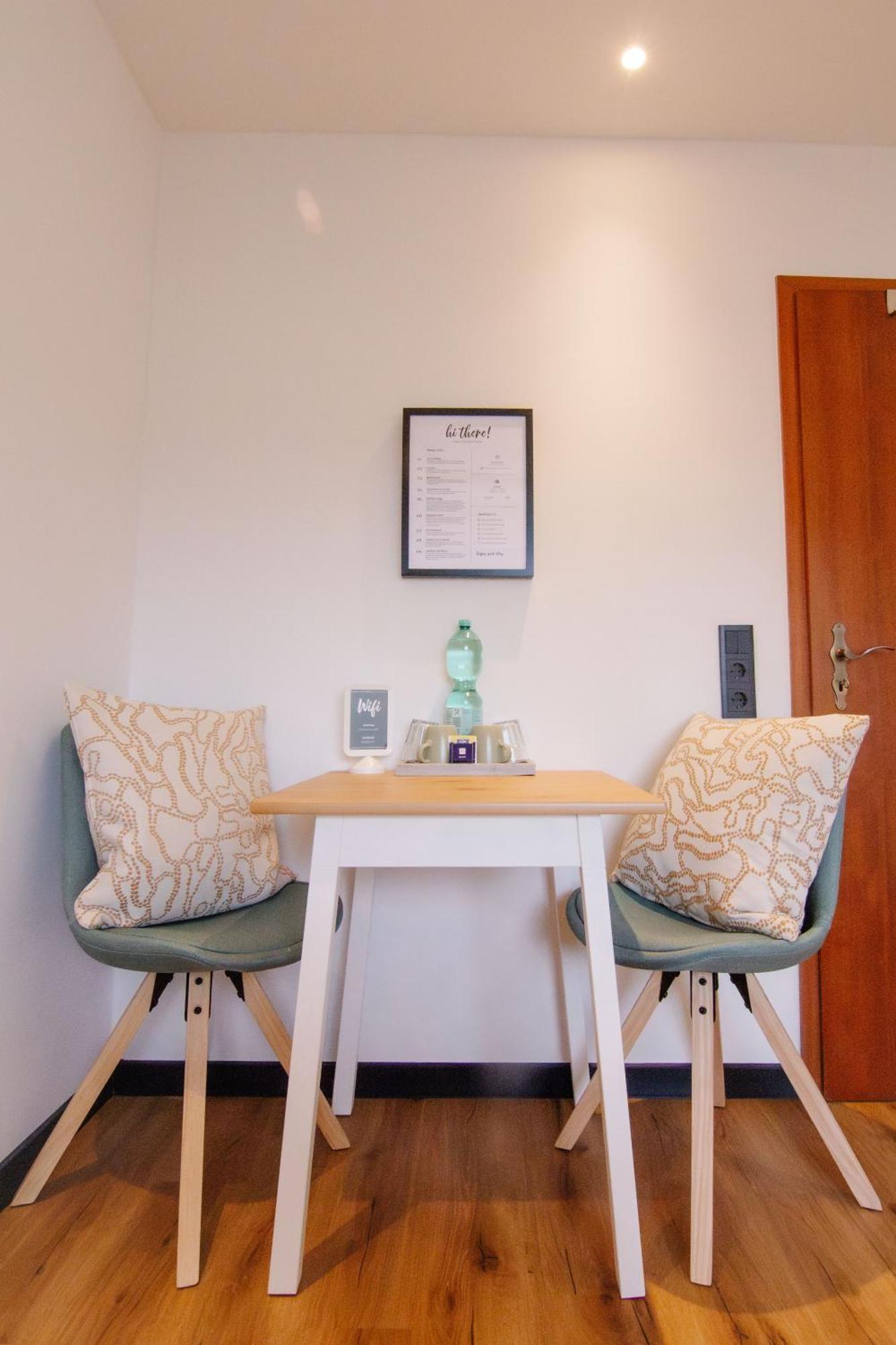 Comfort Hub - - 3 Gaestezimmer Im Eigentumshaus * Keulen
