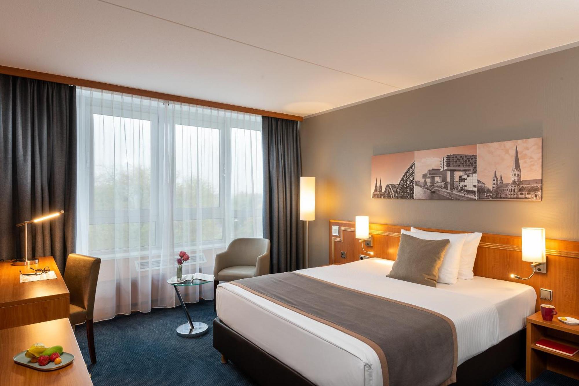 Leonardo Bonn Airport 4*