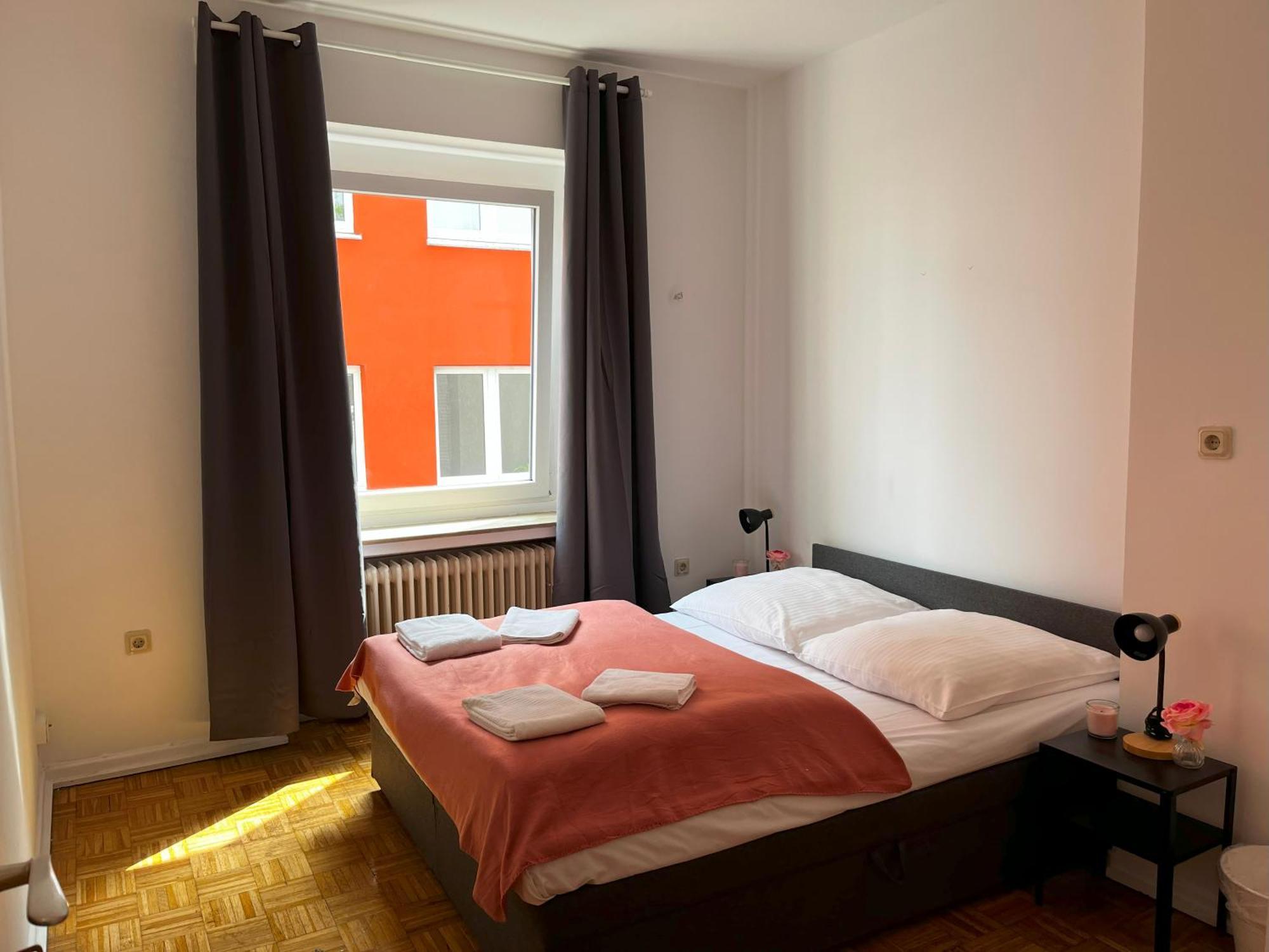 Spacious In Cologne, Near The Cathedral Apartment