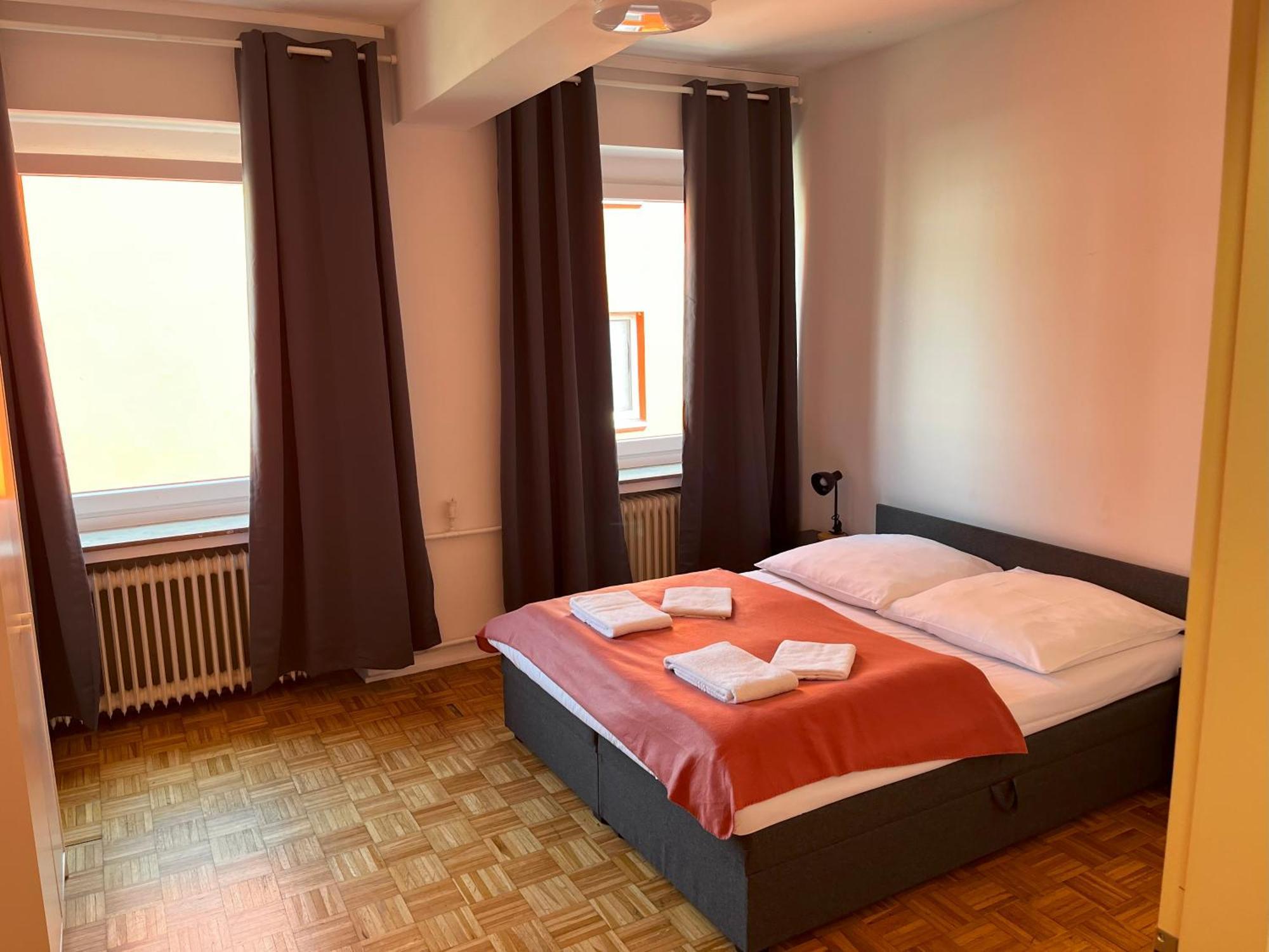 Spacious In Cologne, Near The Cathedral