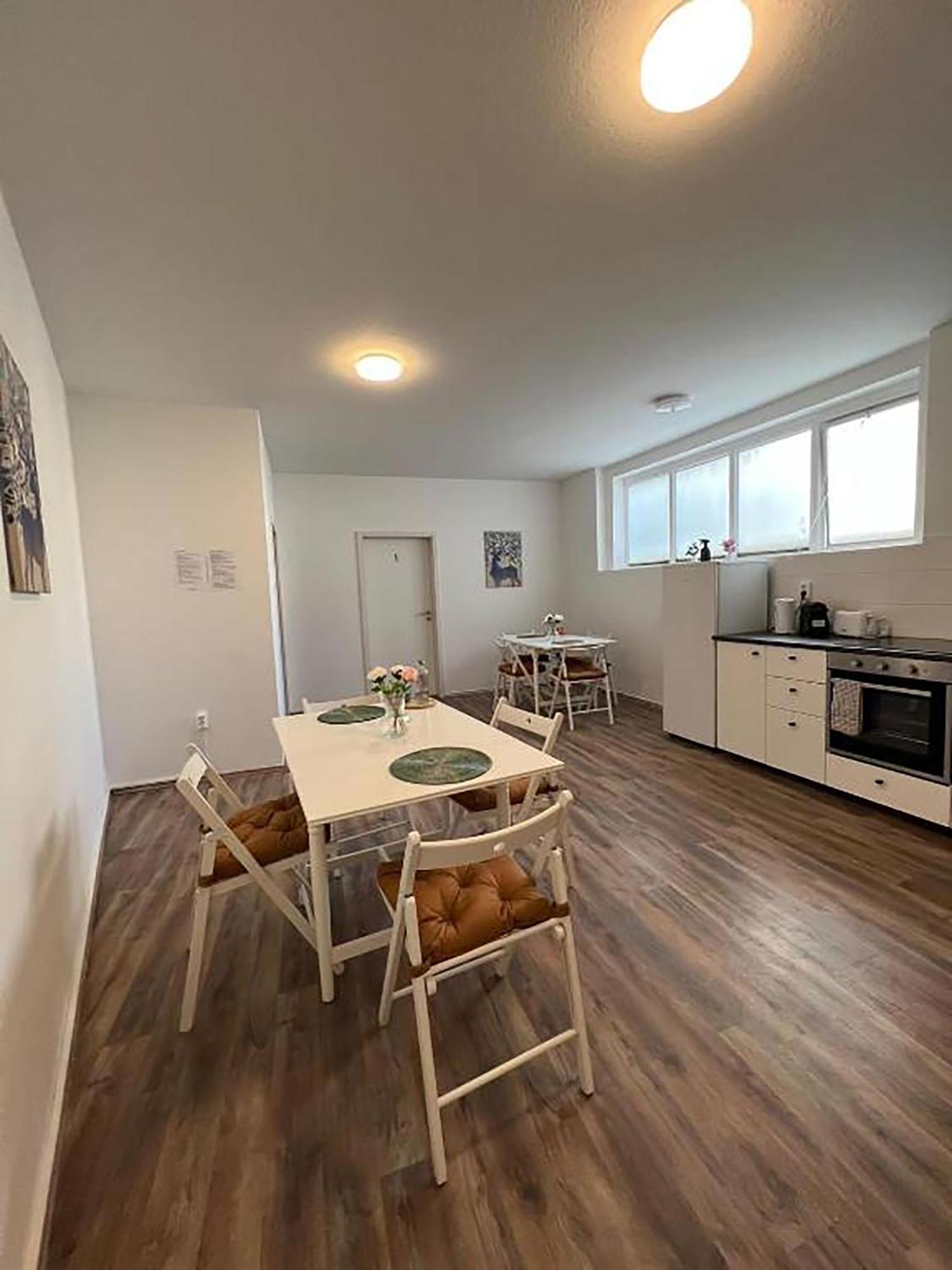 Spacious In Cologne, Near The Cathedral Apartment *