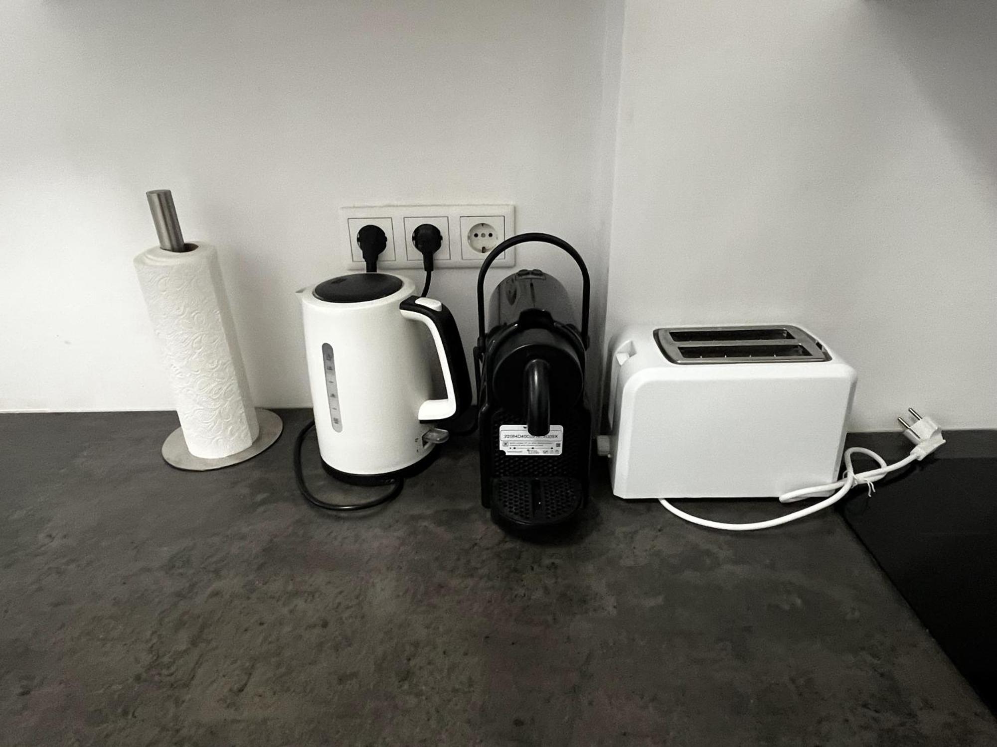 Apartamento Stylish In Friesenplatz, Heart Of