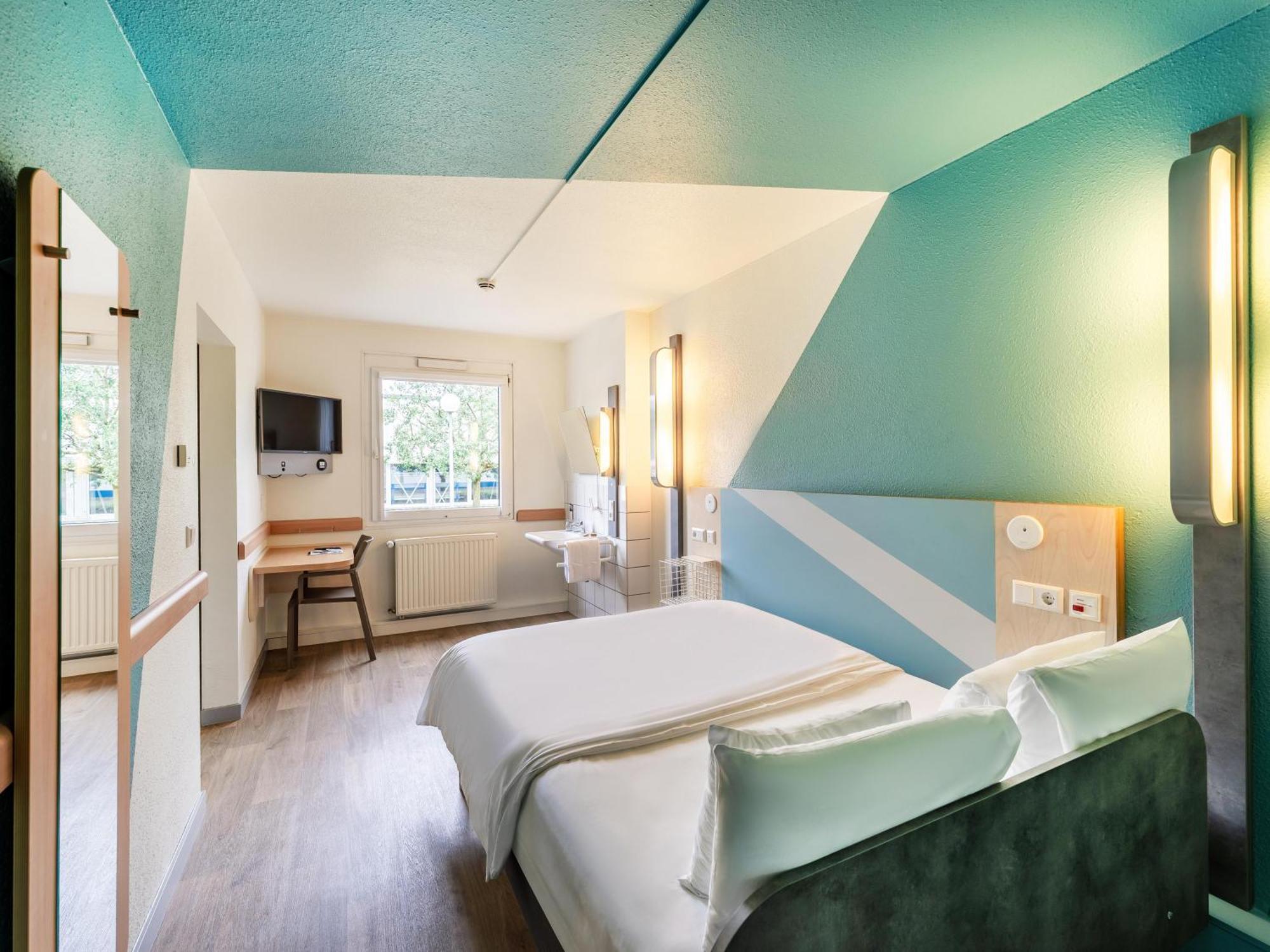 Ibis Budget Porz Hotel 2*