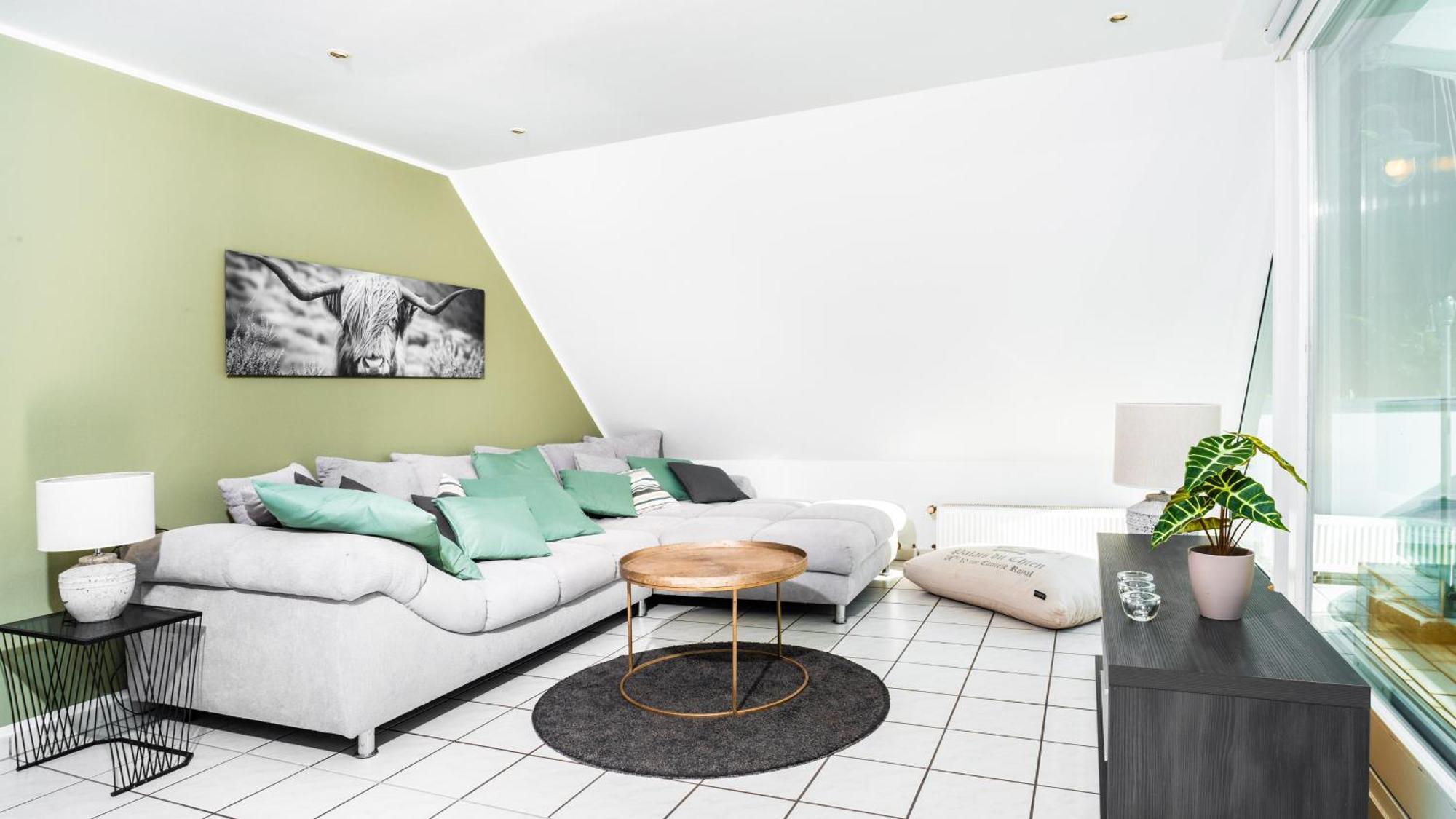 Moderne 3-zimmer Naehe Messe Apartment