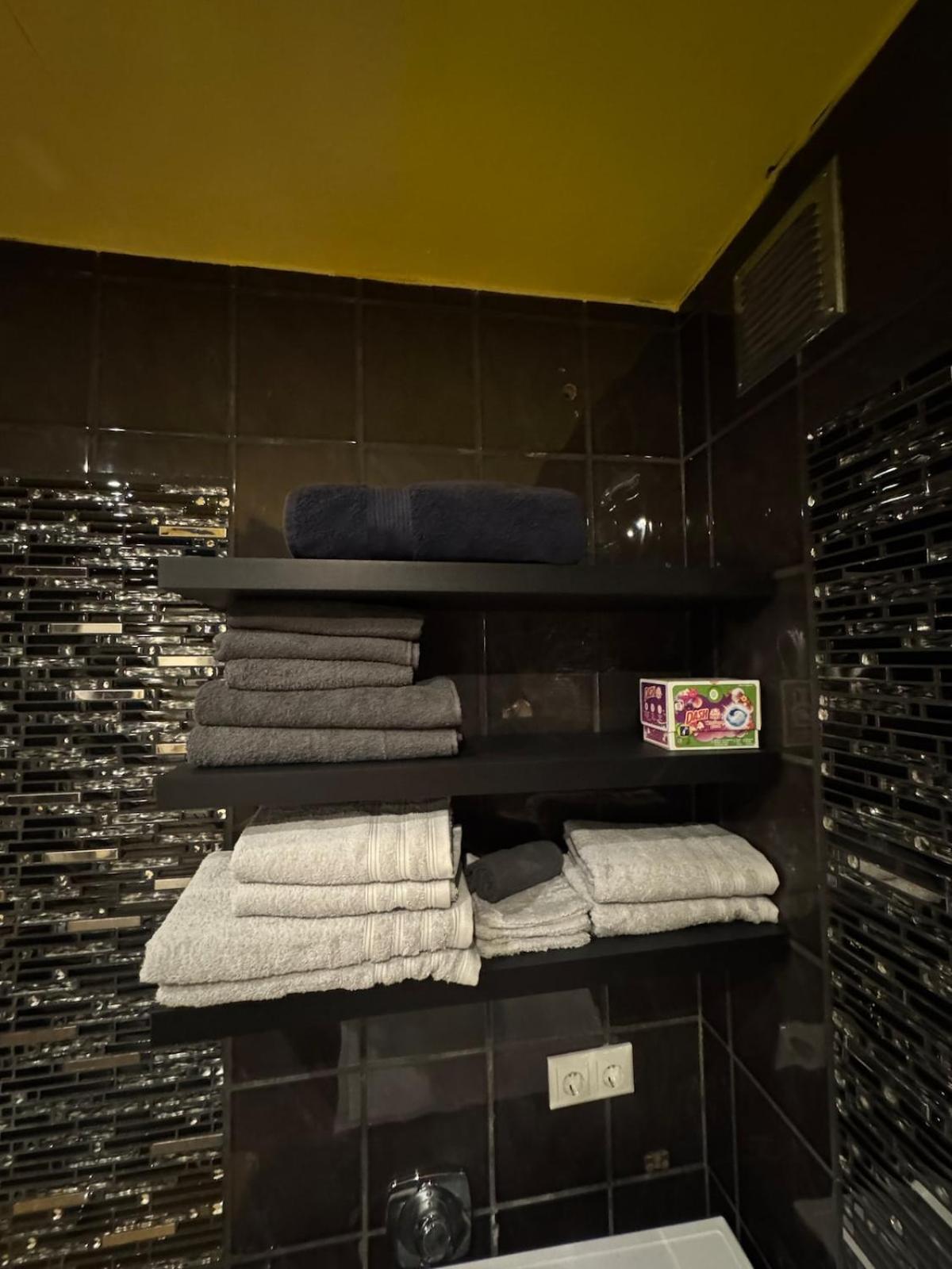 Appartement With Garden & 2 Bathrooms Cologne