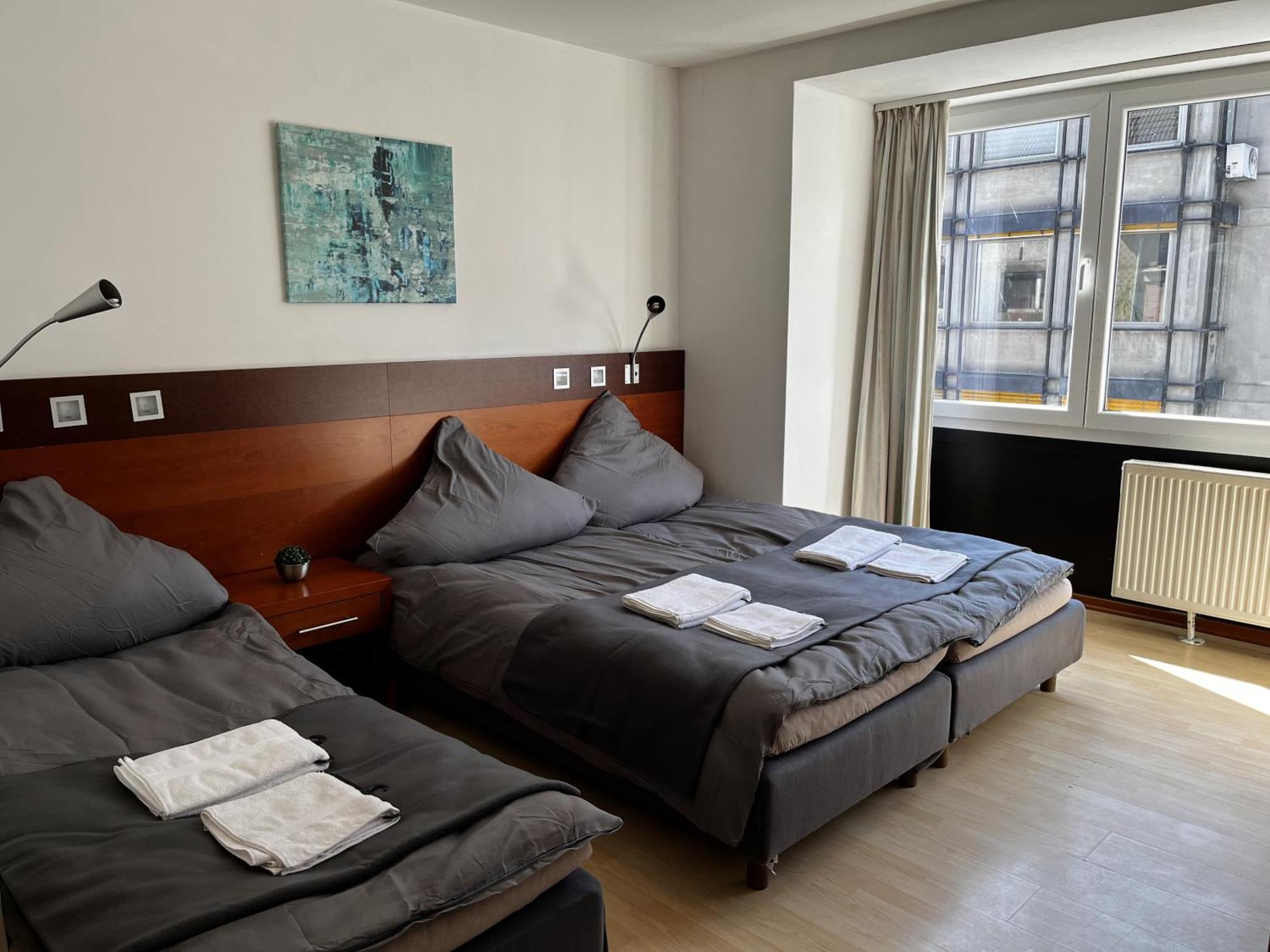 Hotel Tenova Koeln-neumarkt *