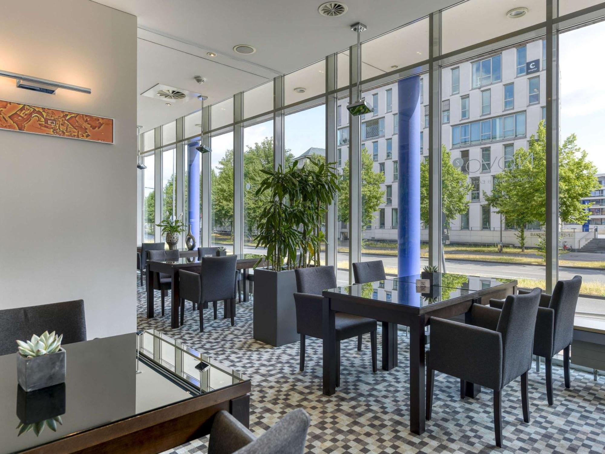 Novotel Hotel 4*