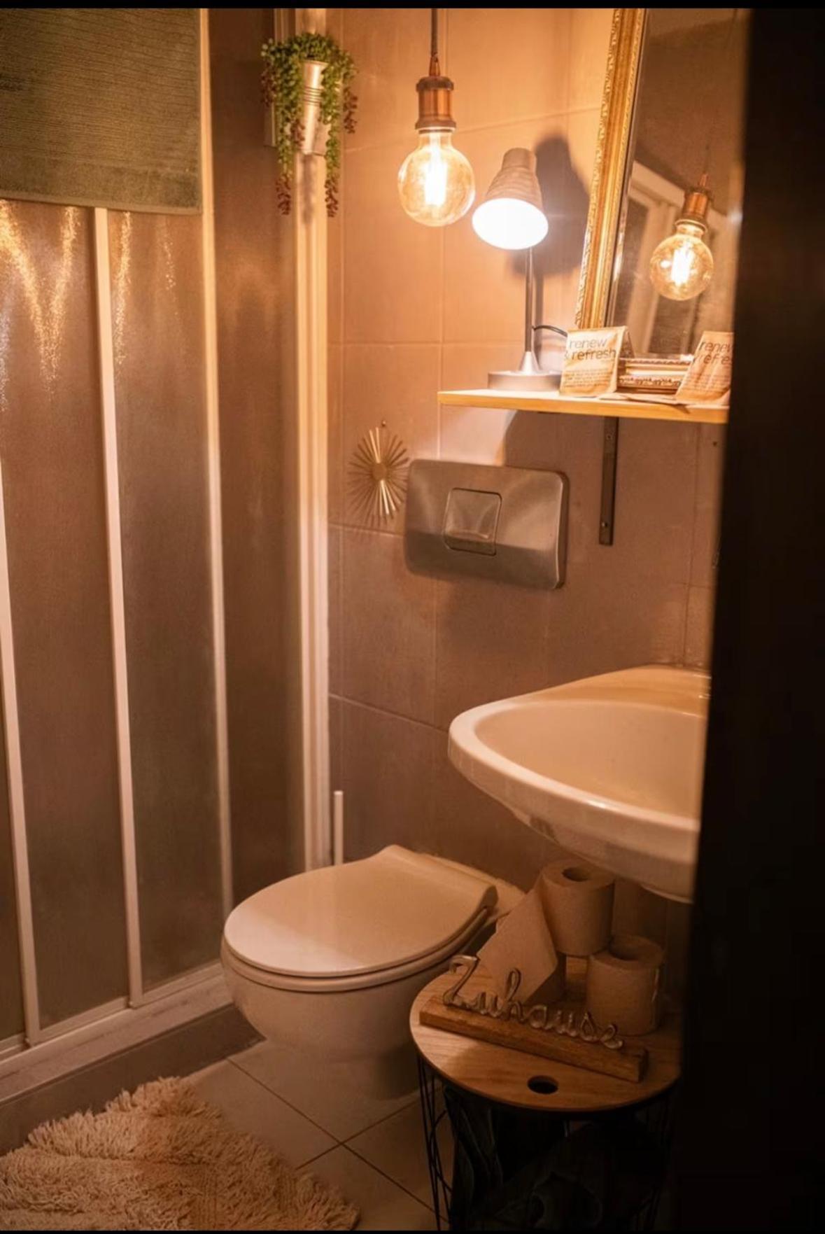 Gemuetliche Zentrumsnahe Wohnung, Eigene Terrasse * Keulen