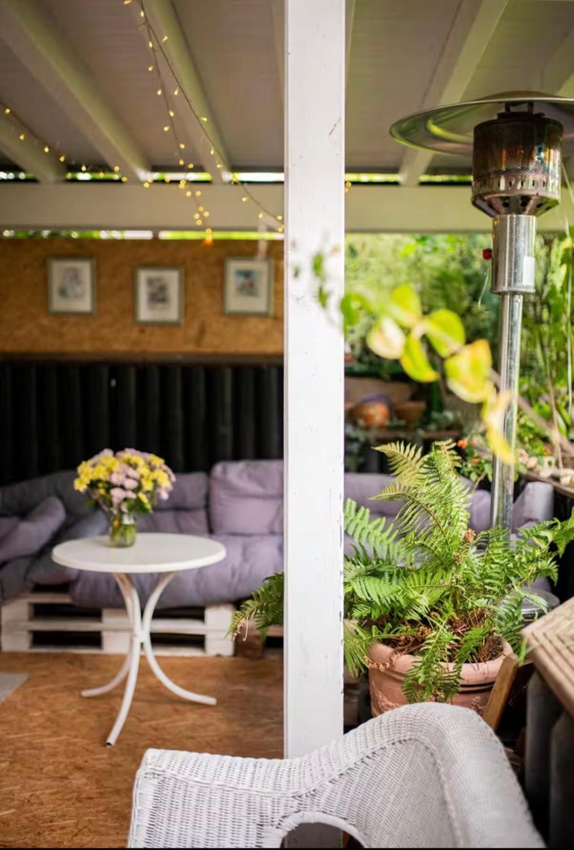 Gemuetliche Zentrumsnahe Wohnung, Eigene Terrasse