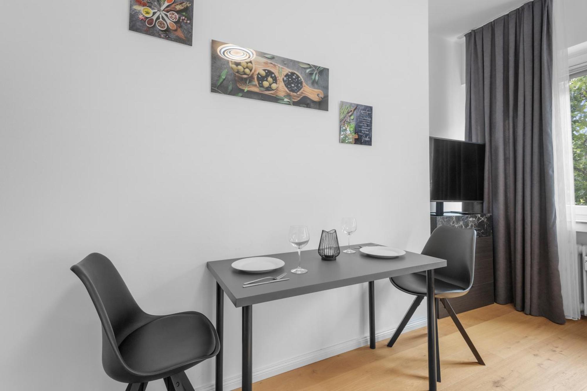 Apartment Domloge Lofts &