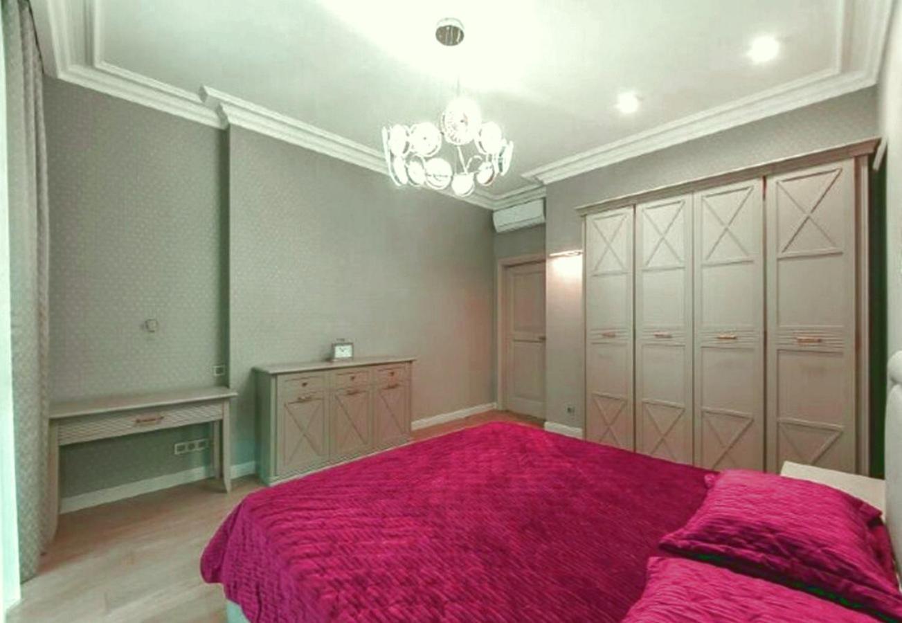 Spacious For 10 Guests In * Keulen