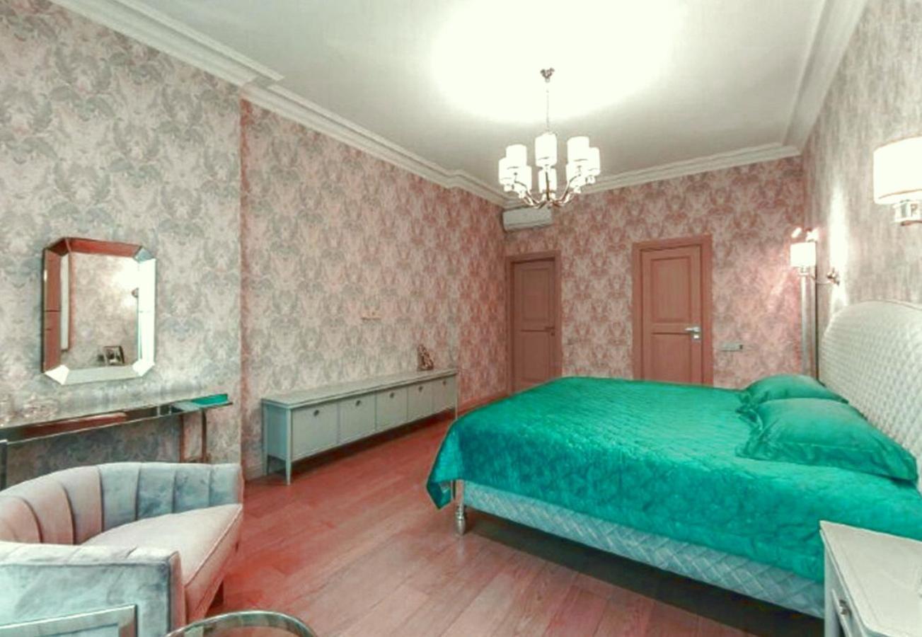 Appartement Spacious For 10 Guests In Keulen