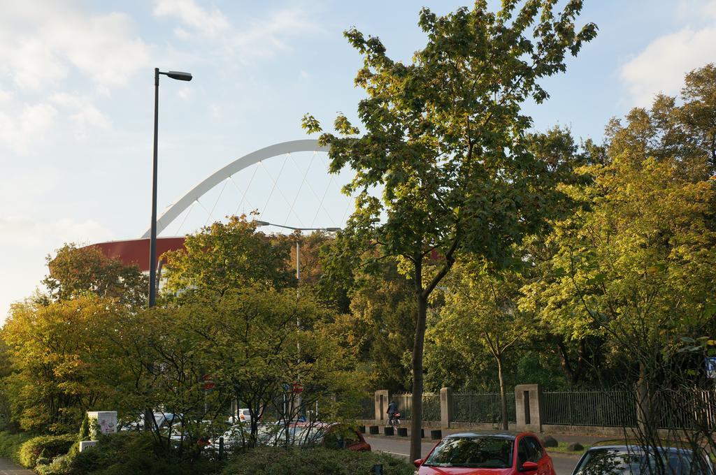 Apartment Deutz/messe, Lanxess Arena