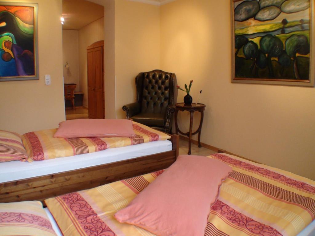 Hotel Alt-rodenkirchen 2*