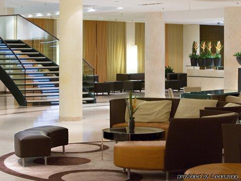 Dorint An Der Messe Hotel 4*