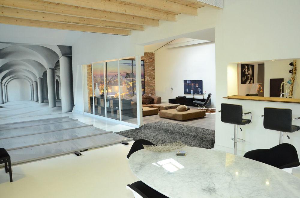 Gallery Loft *