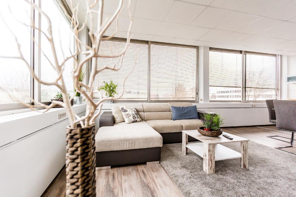 Work And Marsdorf Apartment