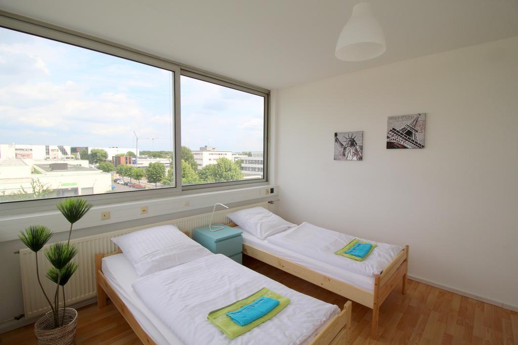 Work And Marsdorf Apartment Köln