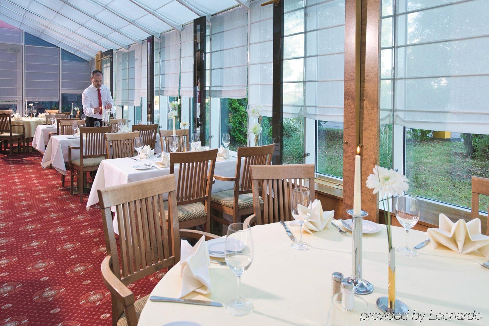 Leonardo Bonn Airport Hotel 4*