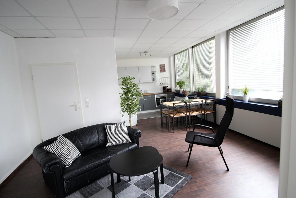 Work And Marsdorf Apartment *
