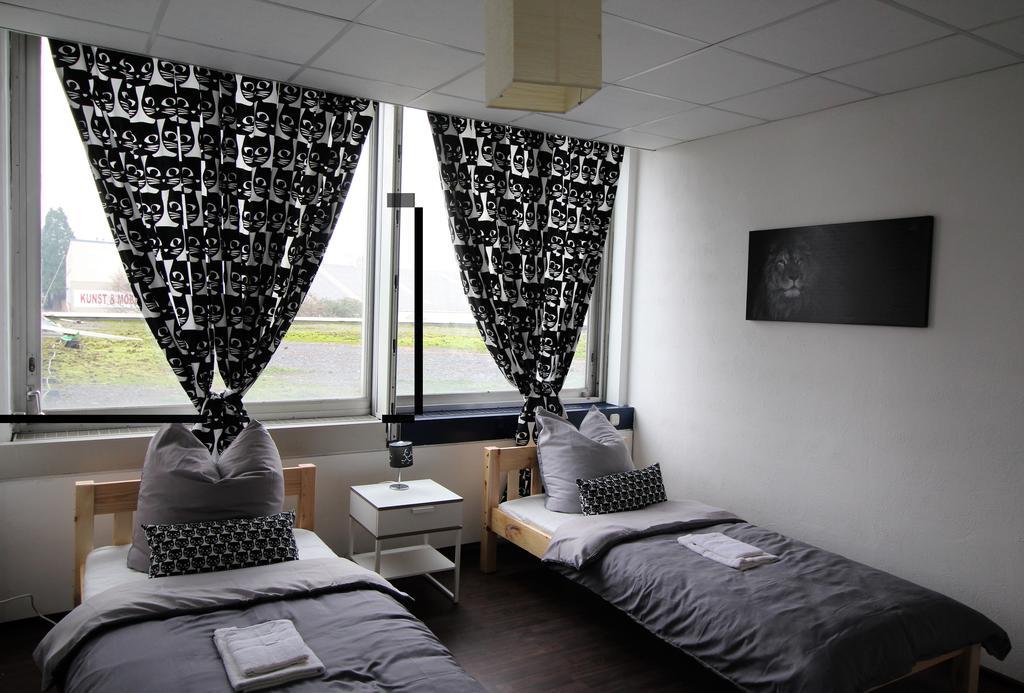 Apartment Work And Marsdorf *