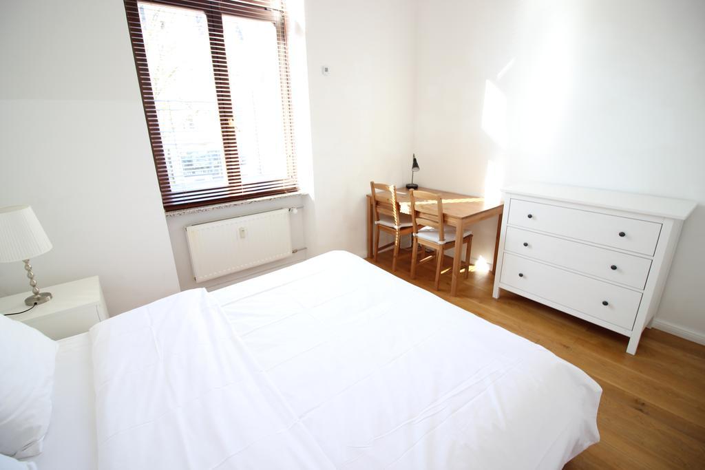 Premium In The Heart Of Apartment *
