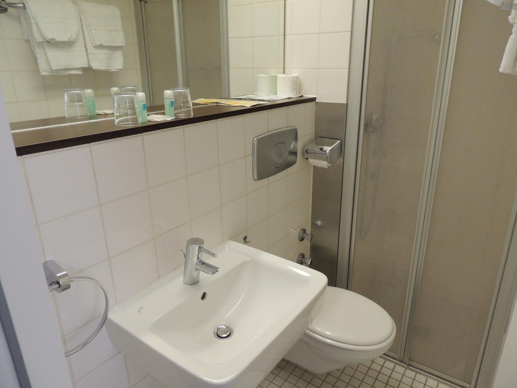 Aaa Budget Hotel 3*