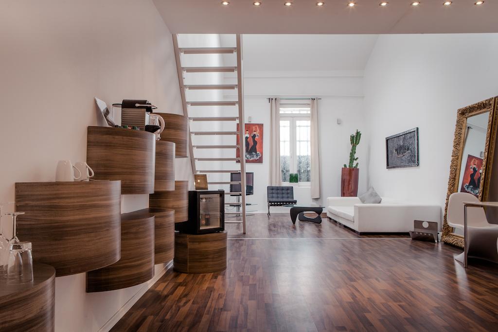 Apartment Gallery Loft