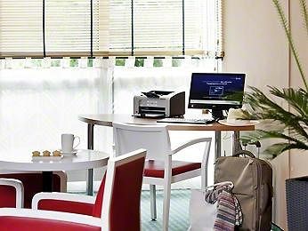 Ibis Koeln Airport Colonia