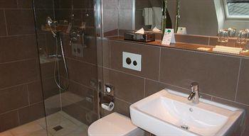Xii Apostel Hotel 3*