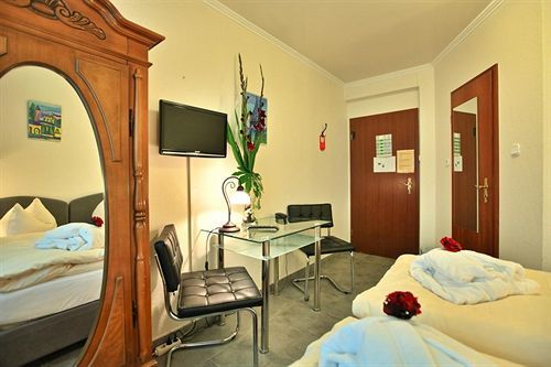 Mueller Hotel Cologne