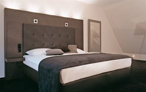 Boutique 009 Cologne