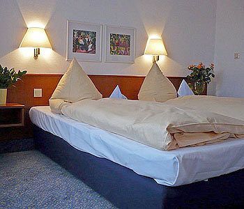 Gertrudenhof 3* Colonia