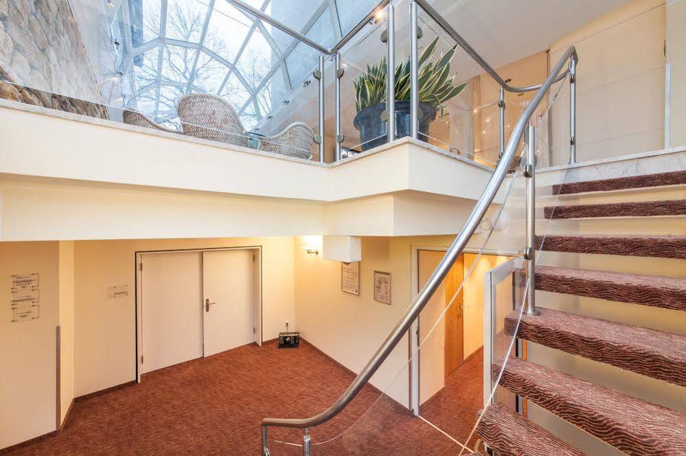 Select Silence Garden Hotel 4*