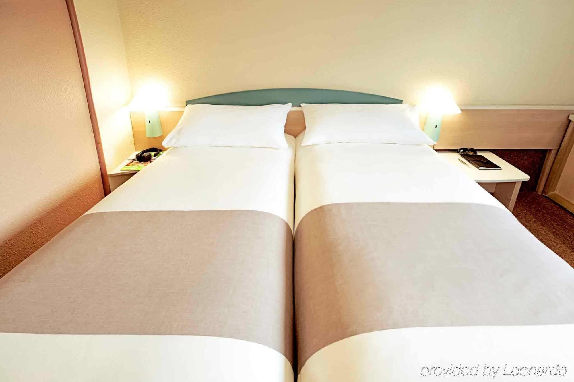 Hotel Ibis Koeln Airport