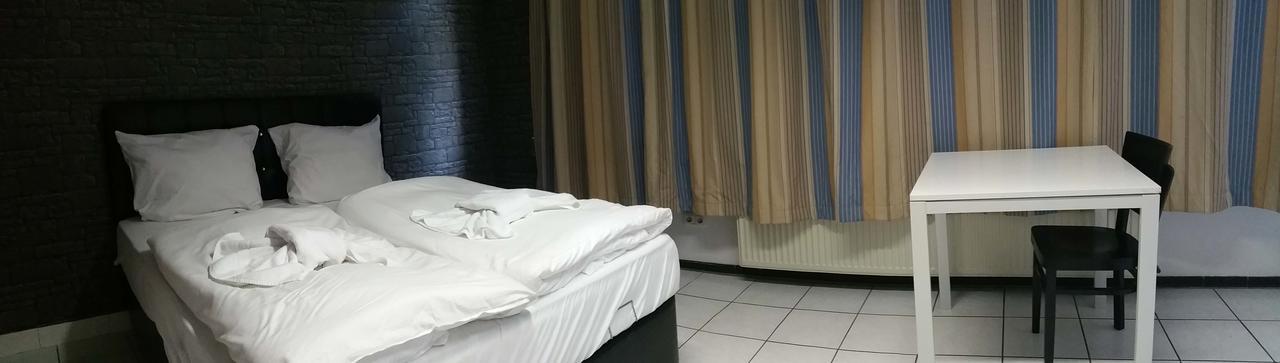 Moji Sieversstrasse Hotel 2*