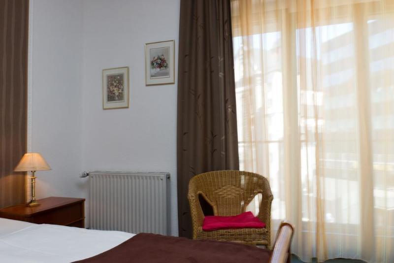 Smarty Dom - Boardinghouse - Kontaktloser Self Check-in 3* Cologne