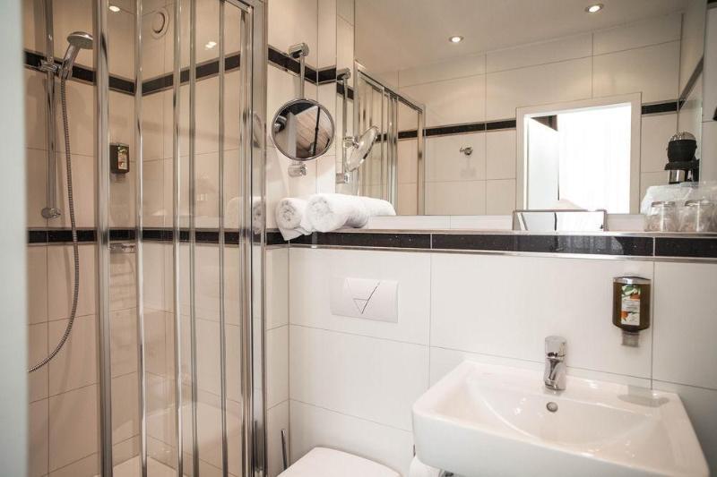Minotel Esser 3* Cologne