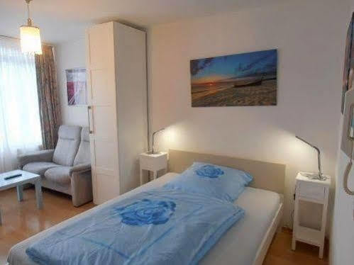 Hotel White 2*