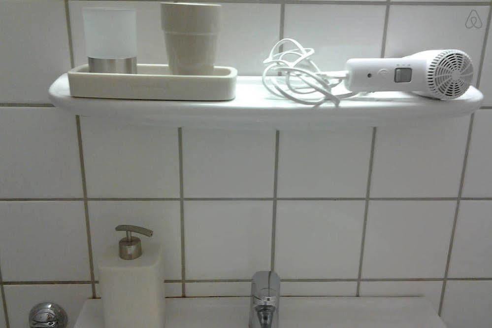Hotel White 2*