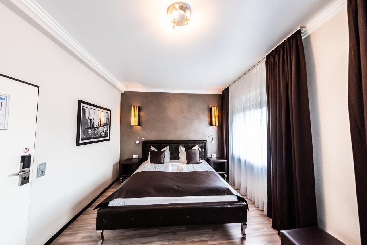 Hotel Mauritius Komfort In Der Altstadt Cologne
