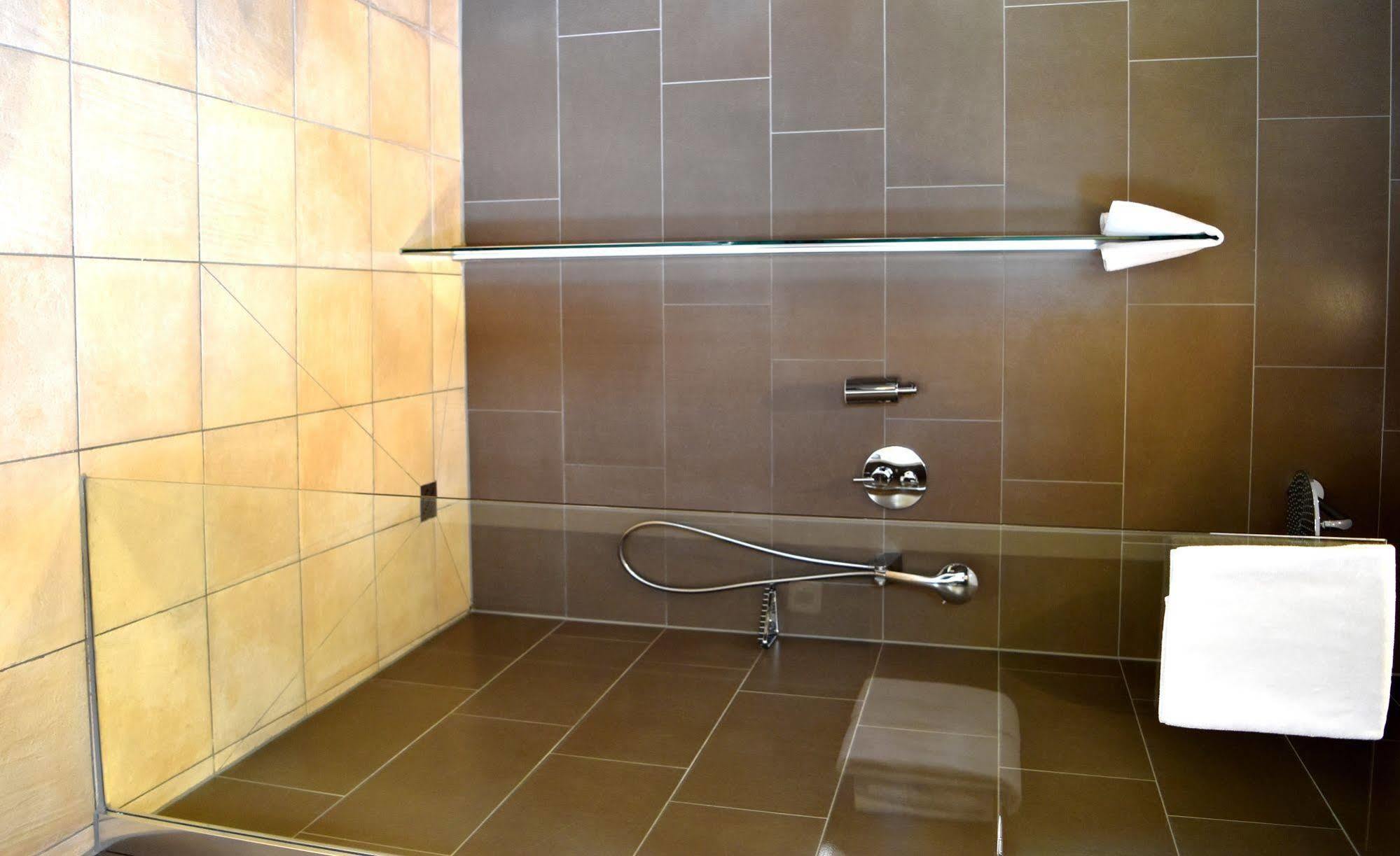 Hotel Xii Apostel 3*