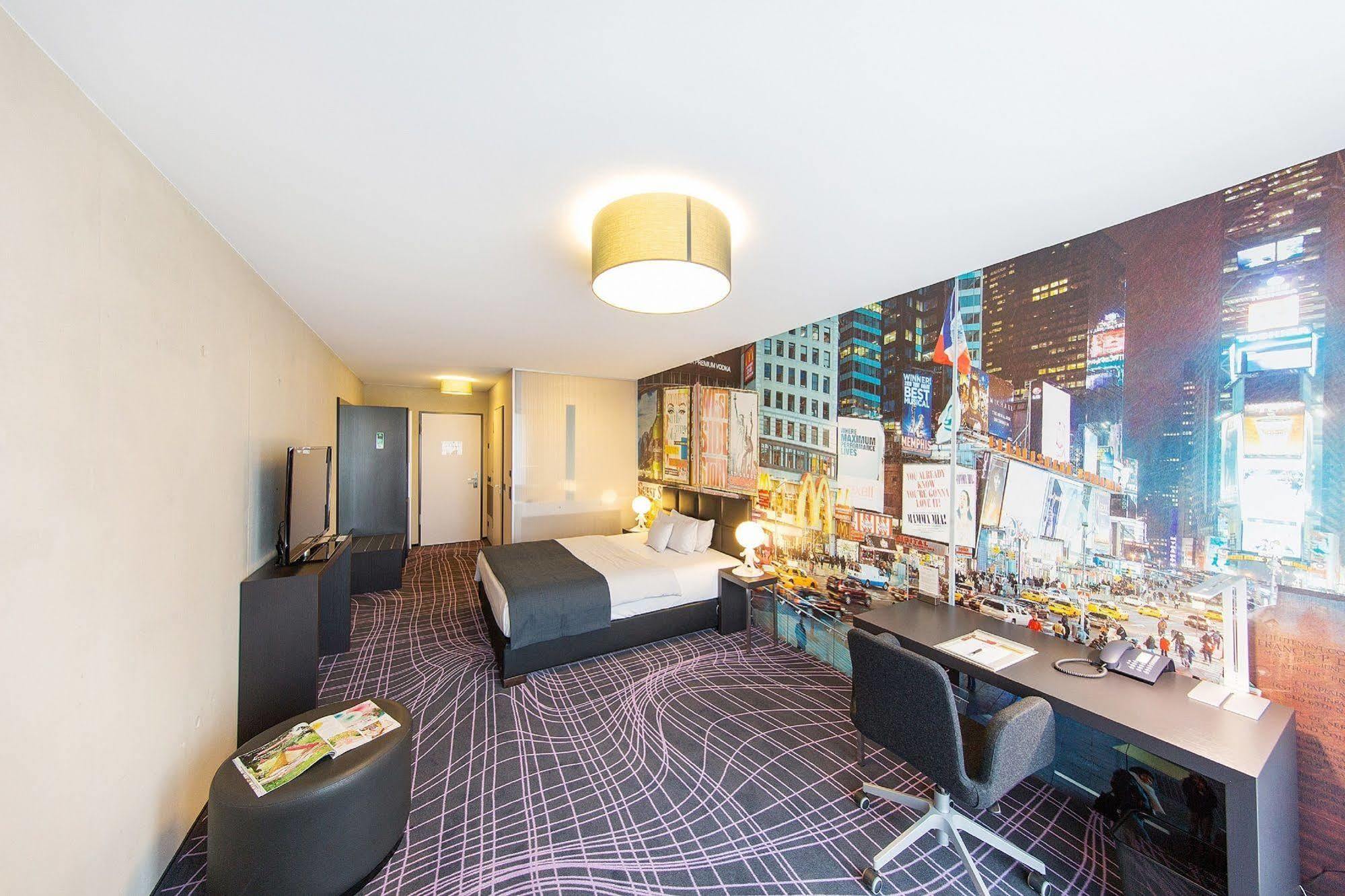 Euronova Arthotel Hotel 4*