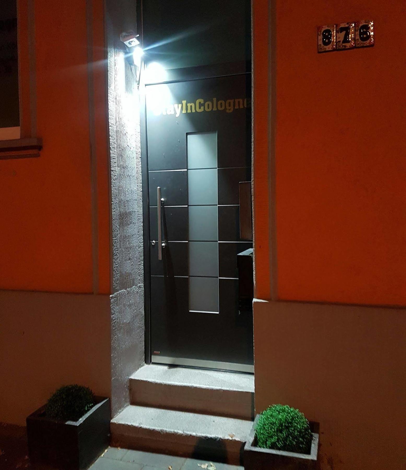 Bed & Breakfast Stayincologne 2*