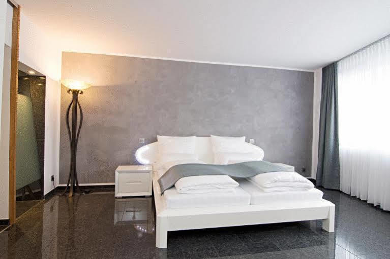 Maria Am Dom Appartement Keulen