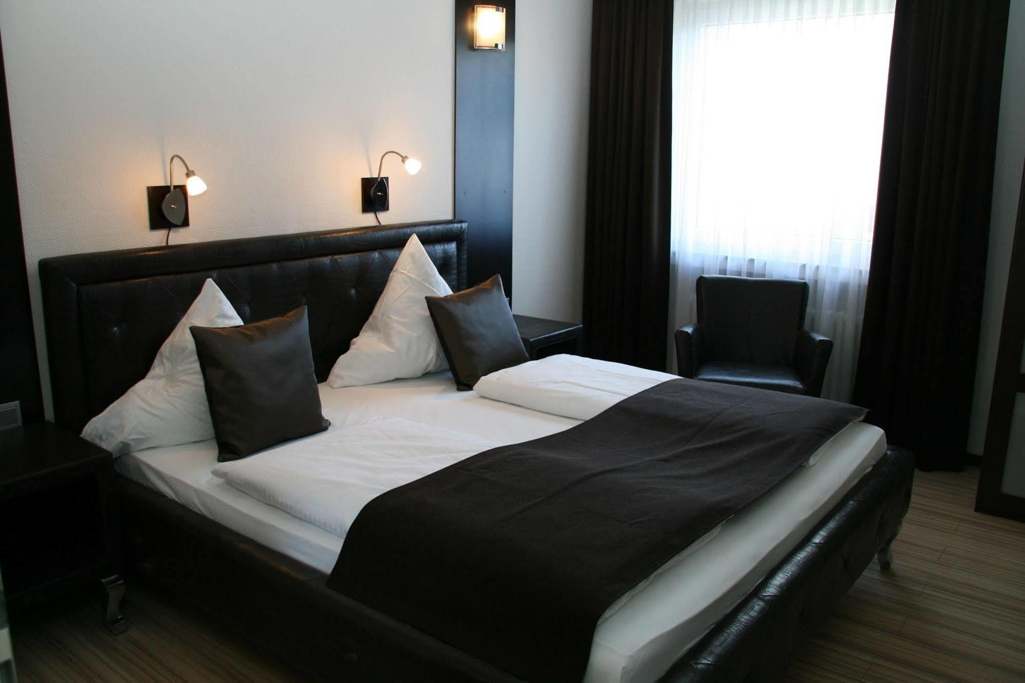 Hotel Mauritius Komfort In Der Altstadt