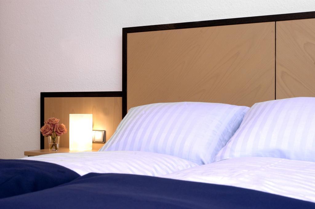 Residenz Am Dom Boardinghouse 4* Cologne