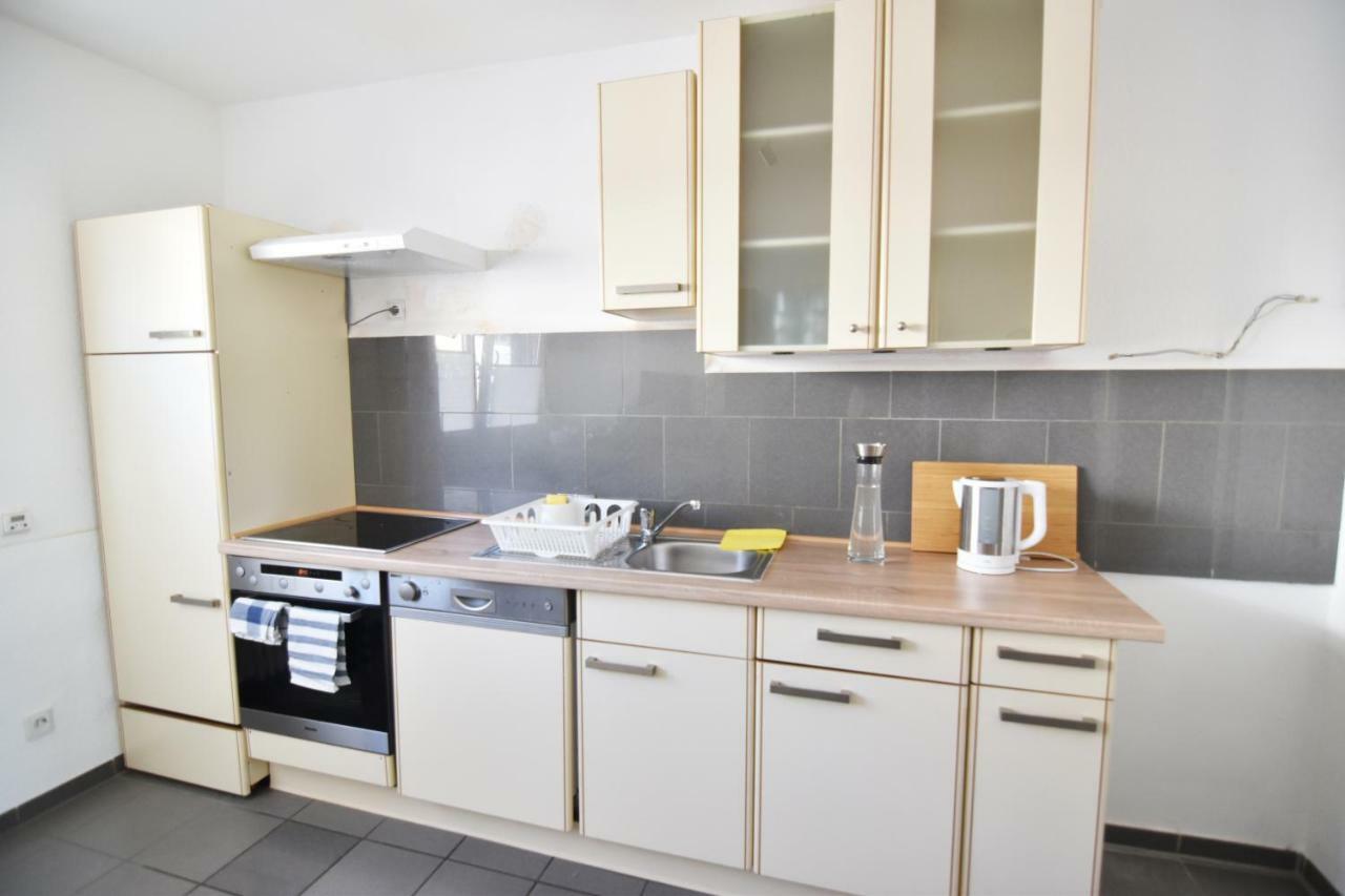 Holiday home Zeitwohnen Im Schonem Haus Mit Grosser Terrasse In Koln-rath