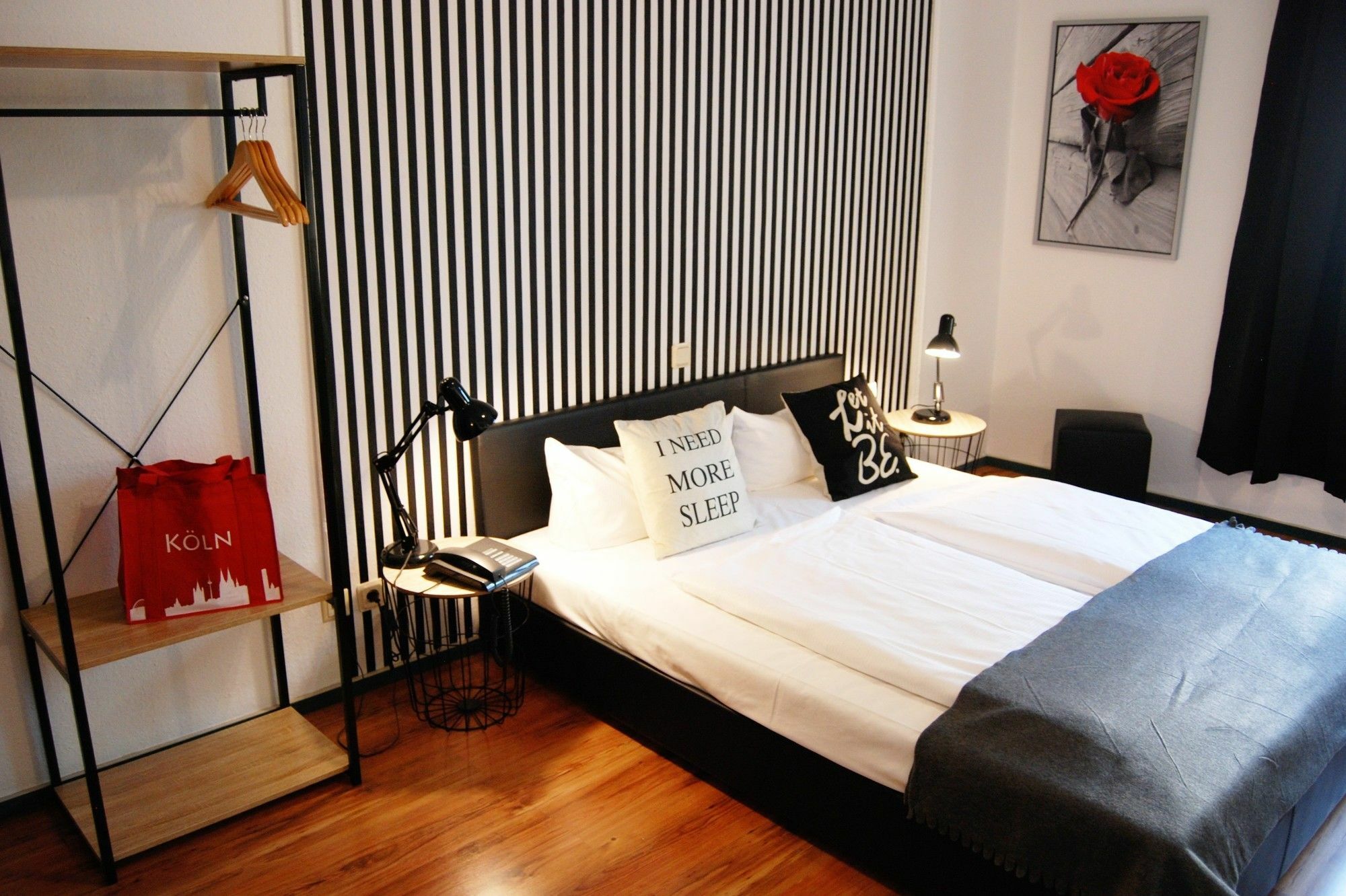 Smarty Dom - Boardinghouse - Kontaktloser Self Check-in Hotel